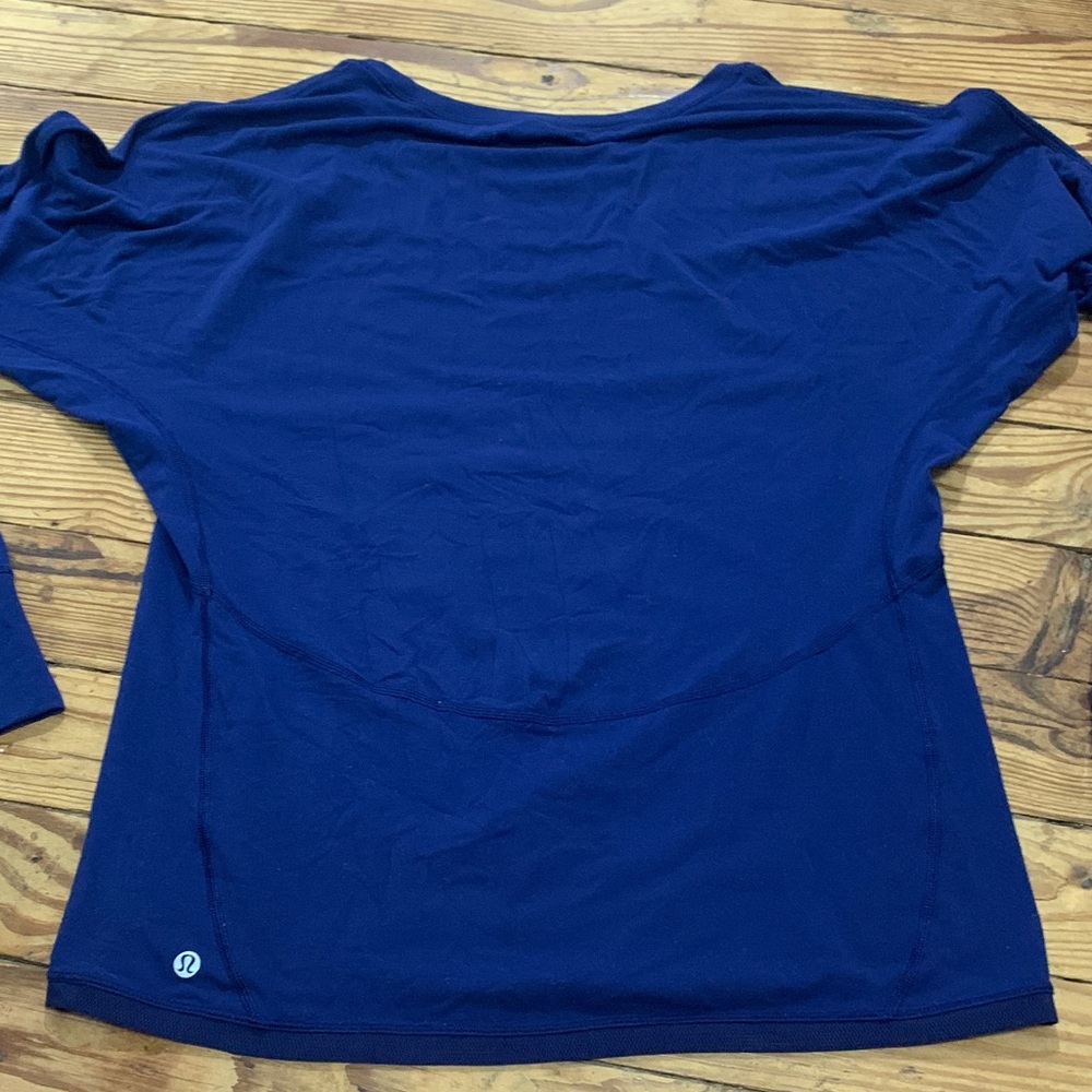 lululemon athletica Deep Blue Long Sleeve Top - Picture 5 of 5